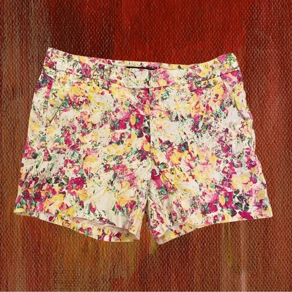 LEVEL 99 Women’s Floral Linen Shorts